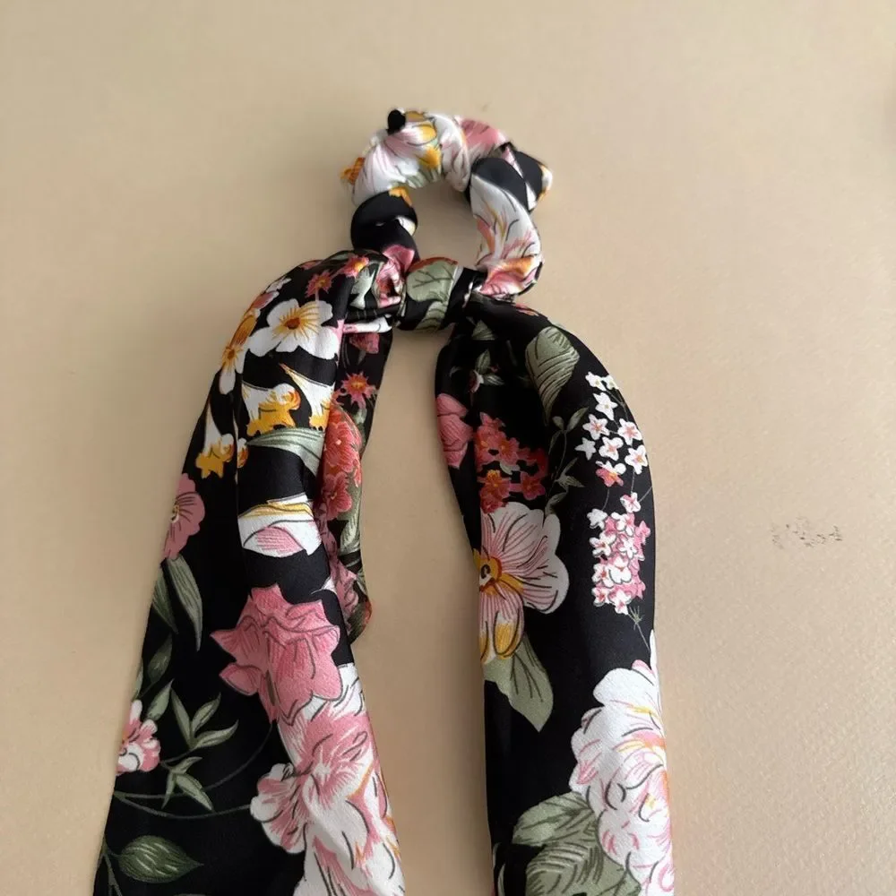 Floral Black Hair Scrunchie K87